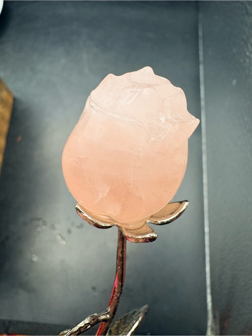 Pink Rose Quartz Flower with Metal Stem - Picture 3 of 4